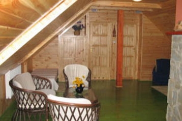 Lengyelország Privát Uherce Mineralne, Exteriőr